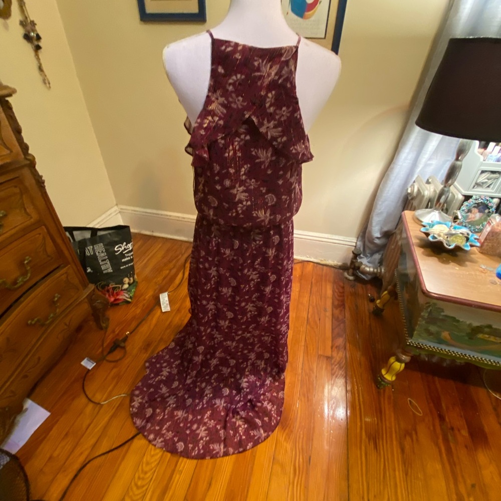 Gorgeous maroon dress